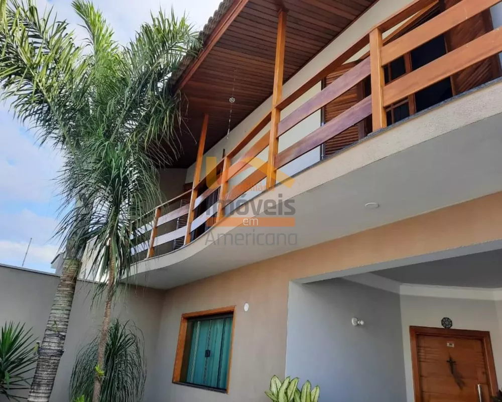 Casa à venda com 4 quartos, 300m² - Foto 2