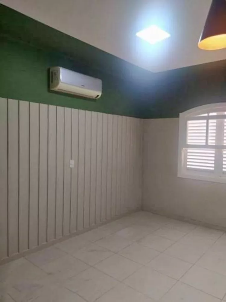 Casa, 3 quartos, 236 m² - Foto 3