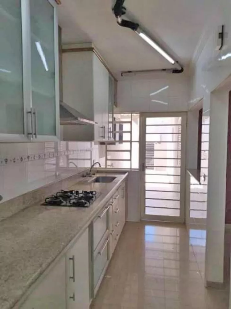 Casa, 3 quartos, 236 m² - Foto 9
