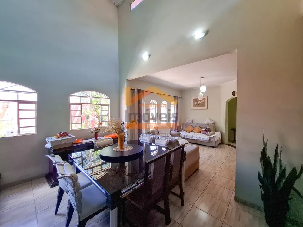 Casa, 3 quartos - Foto 1