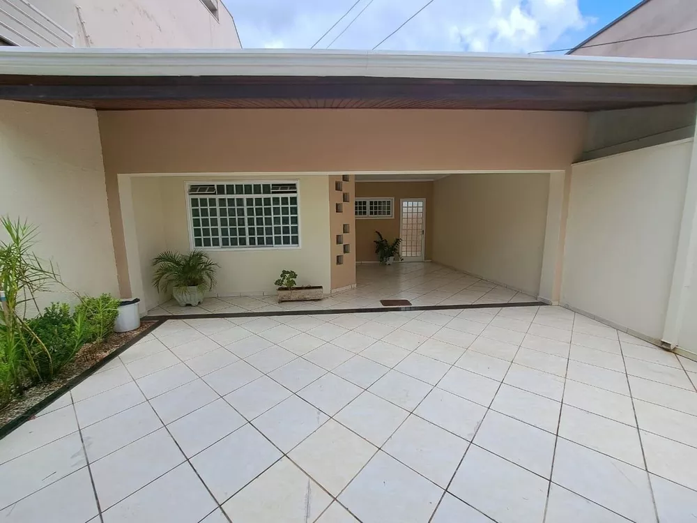 Casa, 3 quartos, 126 m² - Foto 1