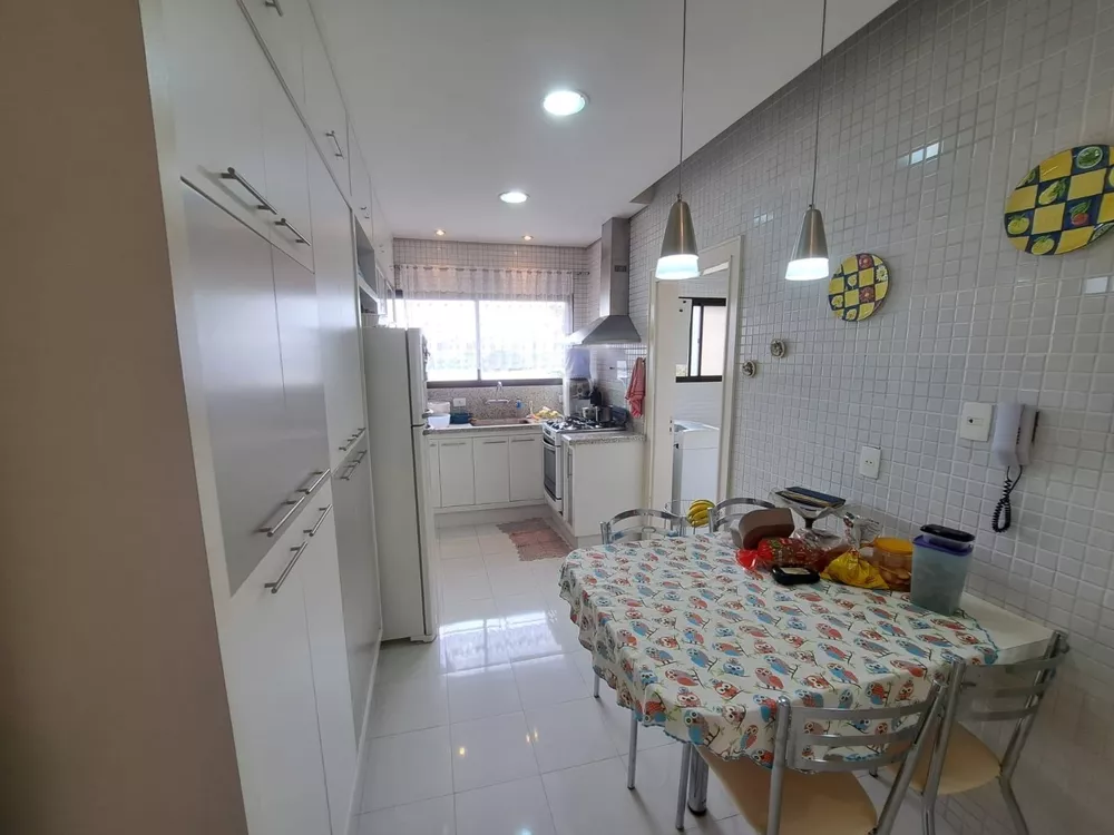 Apartamento, 3 quartos, 132 m² - Foto 2
