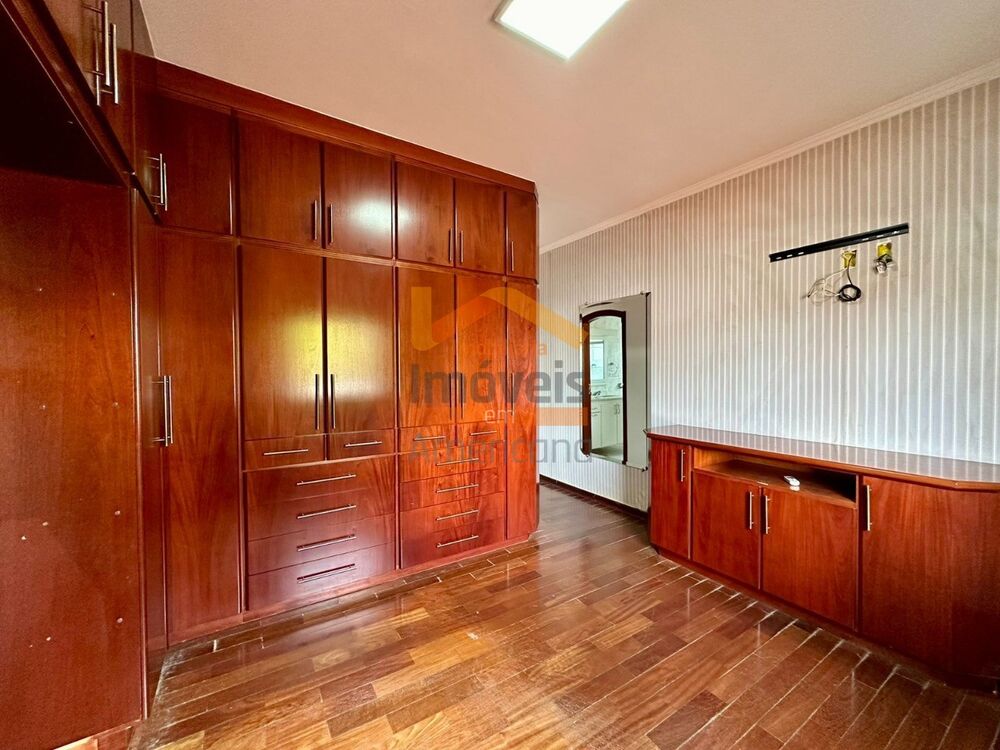 Casa, 3 quartos, 263 m² - Foto 14
