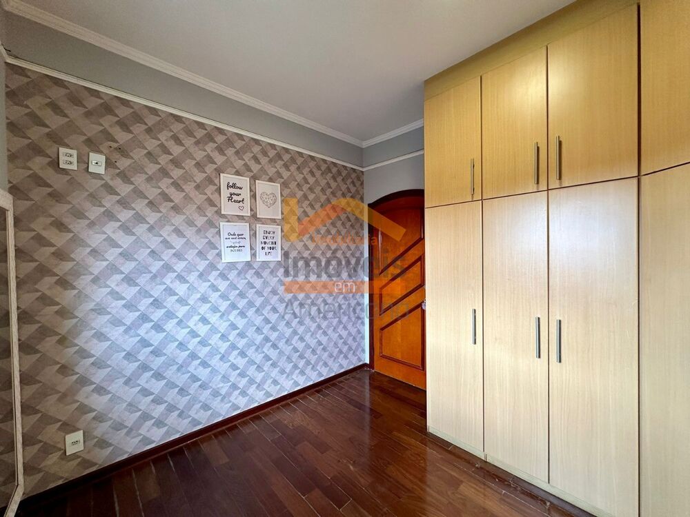 Casa, 3 quartos, 263 m² - Foto 15