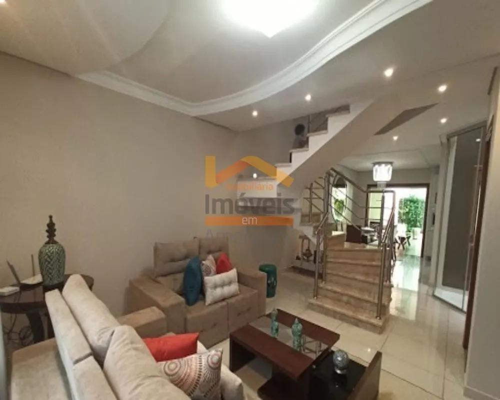 Casa, 3 quartos, 230 m² - Foto 1