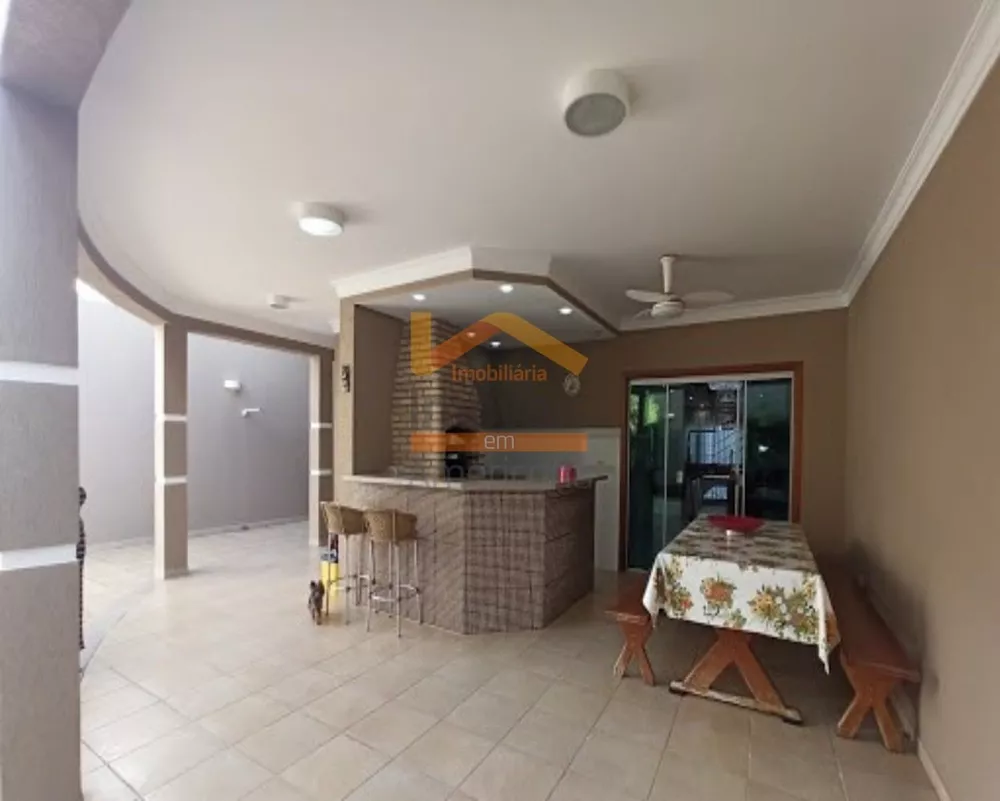 Casa, 3 quartos, 230 m² - Foto 4