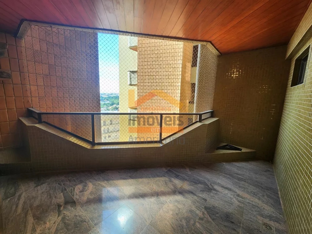 Apartamento, 3 quartos, 215 m² - Foto 10