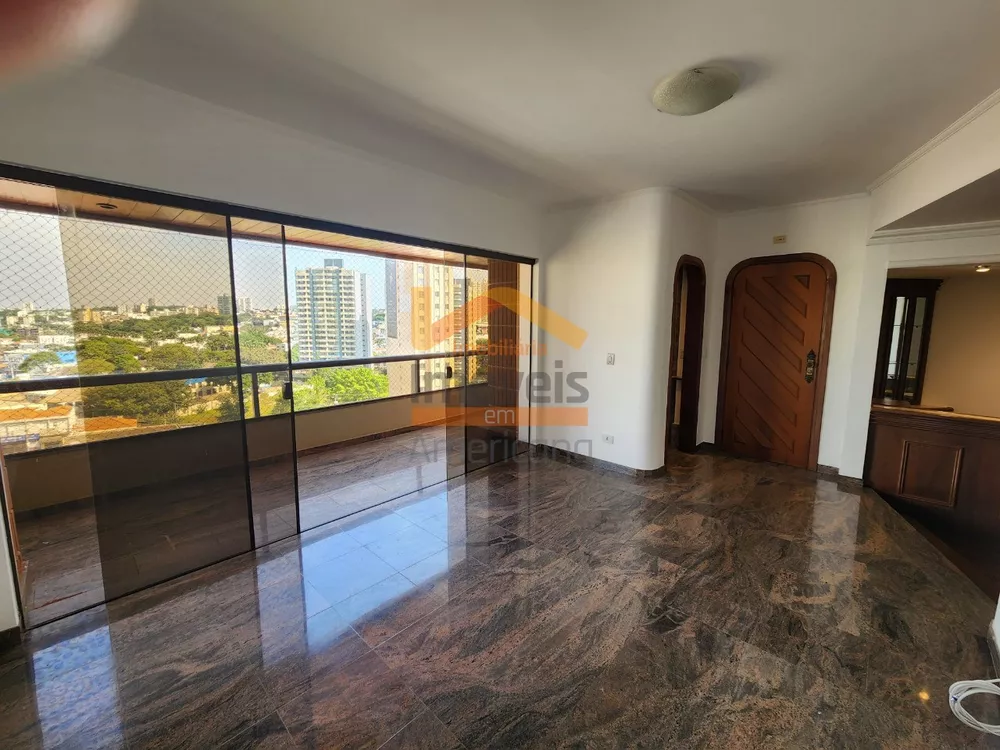 Apartamento, 3 quartos, 215 m² - Foto 2