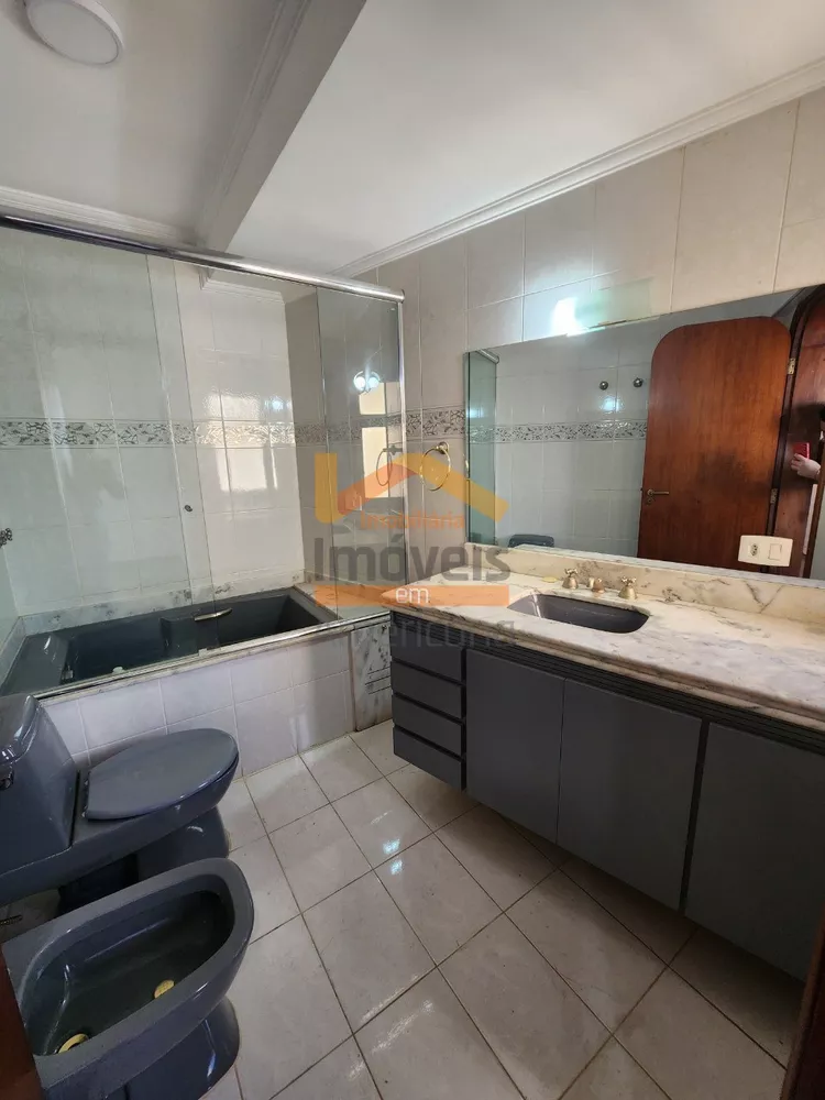 Apartamento, 3 quartos, 215 m² - Foto 27