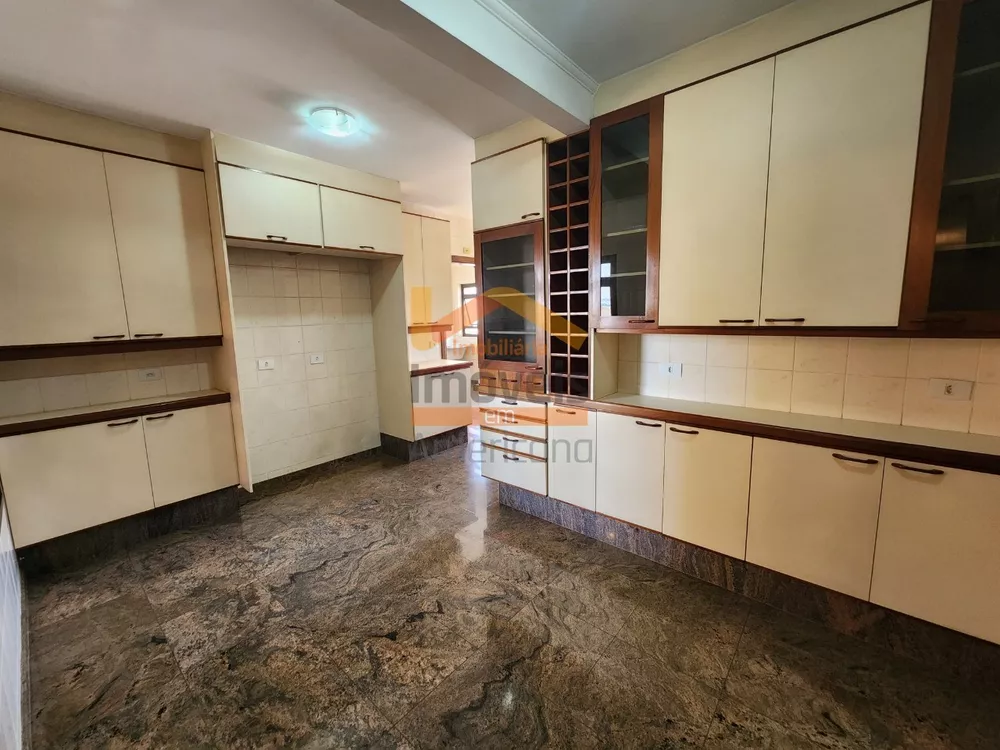 Apartamento, 3 quartos, 215 m² - Foto 11