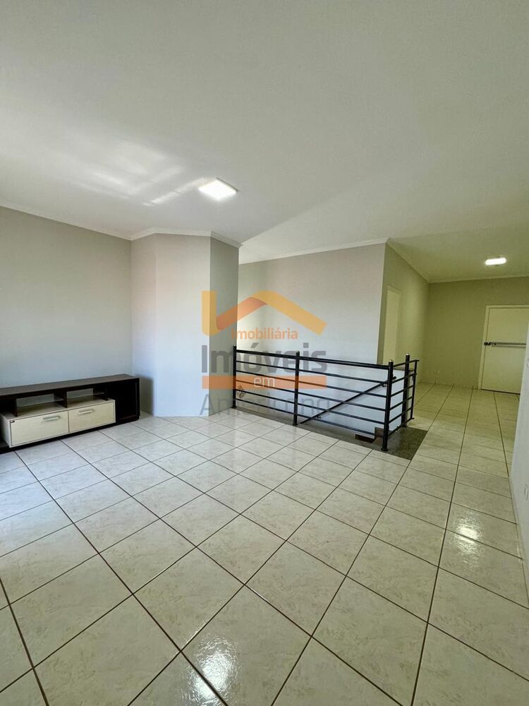 Casa, 3 quartos, 297 m² - Foto 17