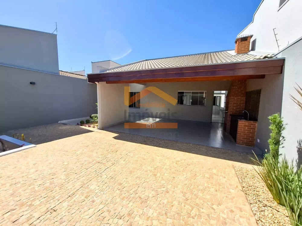 Casa, 3 quartos, 134 m² - Foto 2