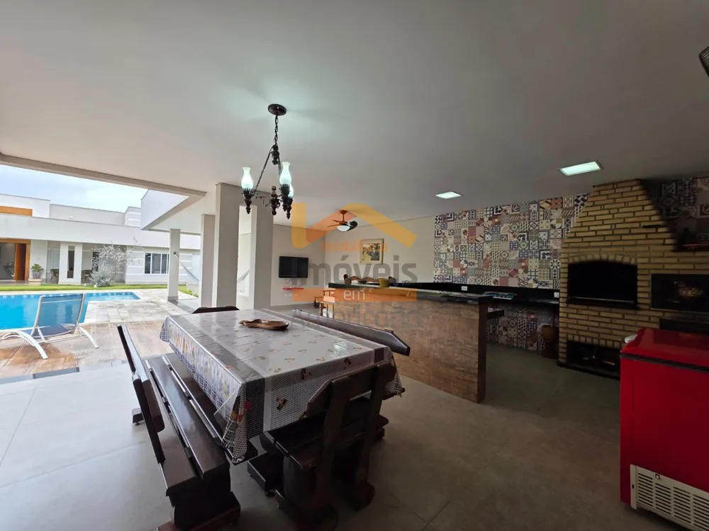 Casa, 4 quartos, 380 m² - Foto 2