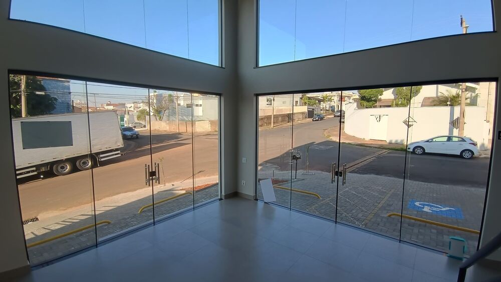 Loja-Salão, 106 m² - Foto 2