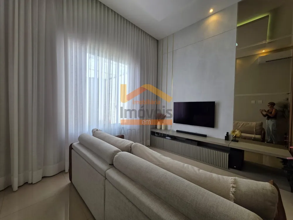 Casa, 3 quartos, 190 m² - Foto 1