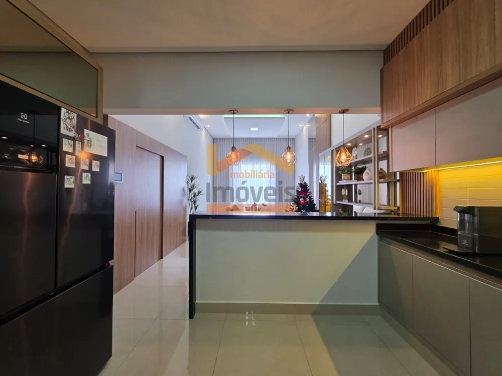 Casa, 3 quartos, 190 m² - Foto 3