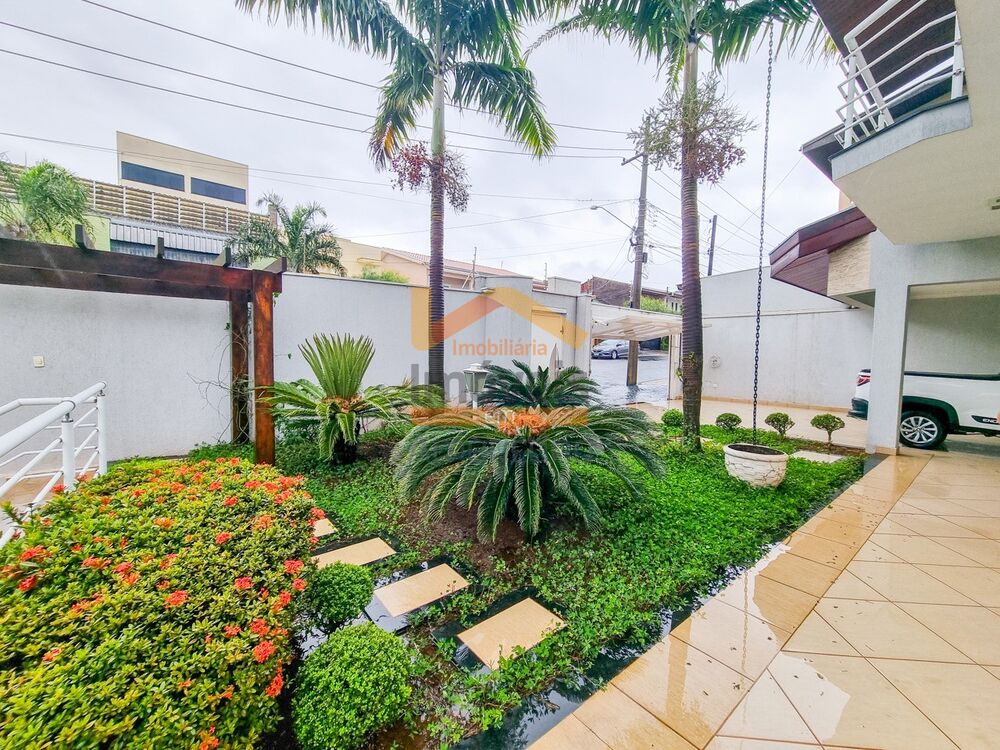 Sobrado à venda com 4 quartos, 352m² - Foto 12