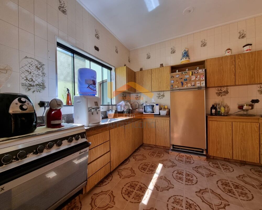 Casa, 5 quartos - Foto 1