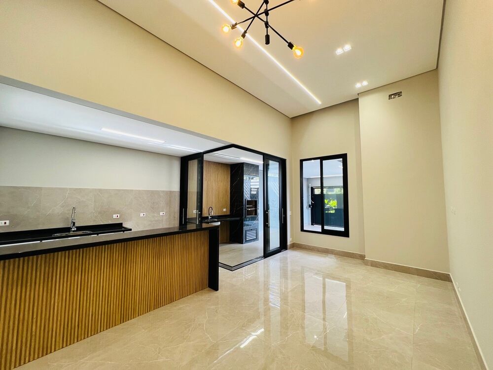 Casa, 3 quartos, 124 m² - Foto 1