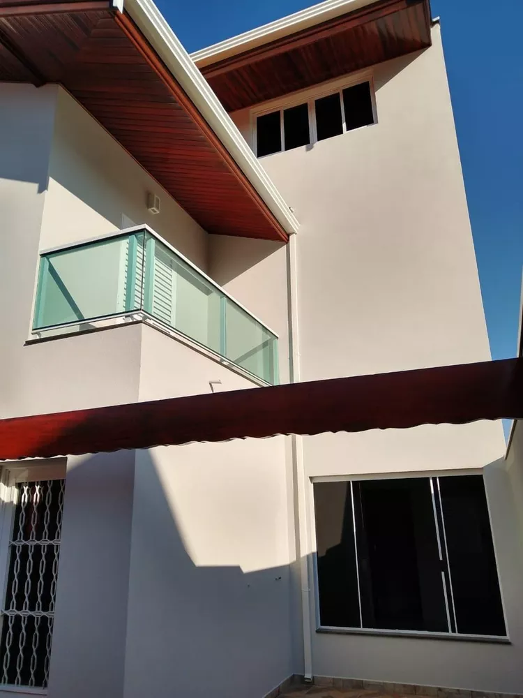 Casa, 4 quartos, 290 m² - Foto 3
