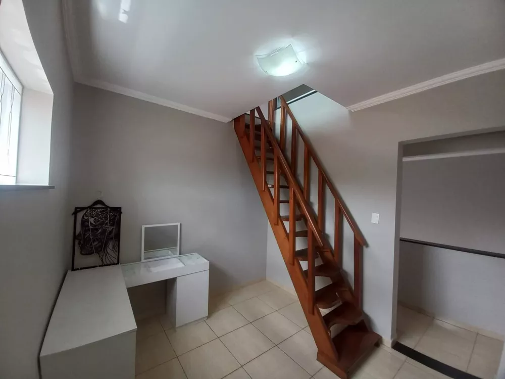 Casa, 4 quartos, 290 m² - Foto 10