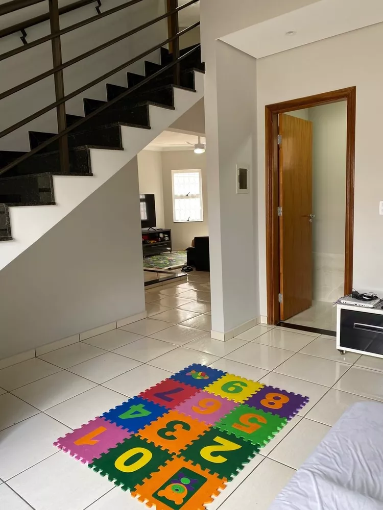 Casa, 4 quartos, 290 m² - Foto 4