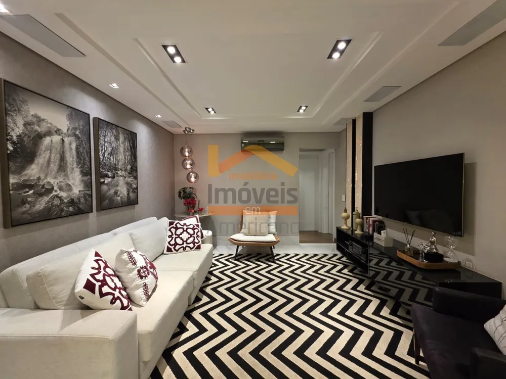 Apartamento, 3 quartos, 121 m² - Foto 2