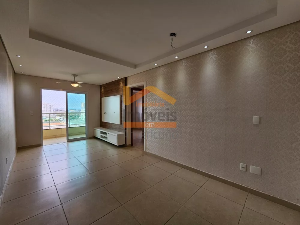 Apartamento à venda com 2 quartos, 75m² - Foto 2