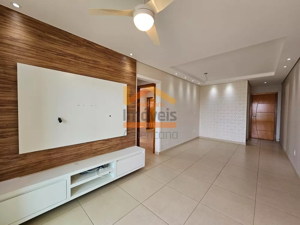 Apartamento à venda com 2 quartos, 75m² - Foto 1