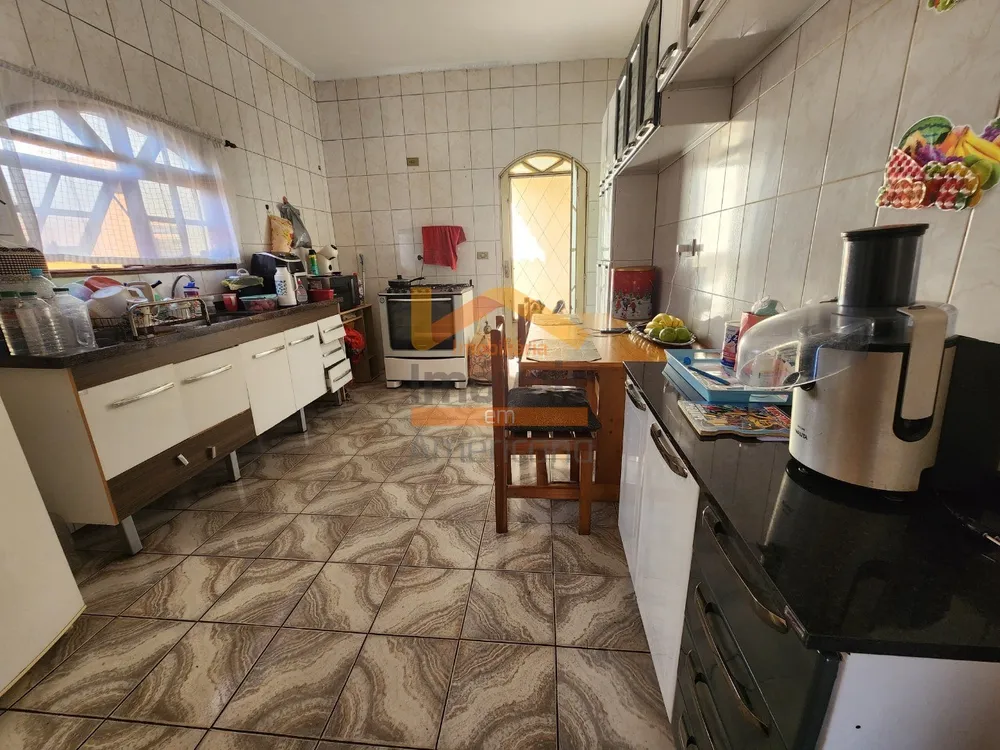 Casa, 3 quartos, 192 m² - Foto 9