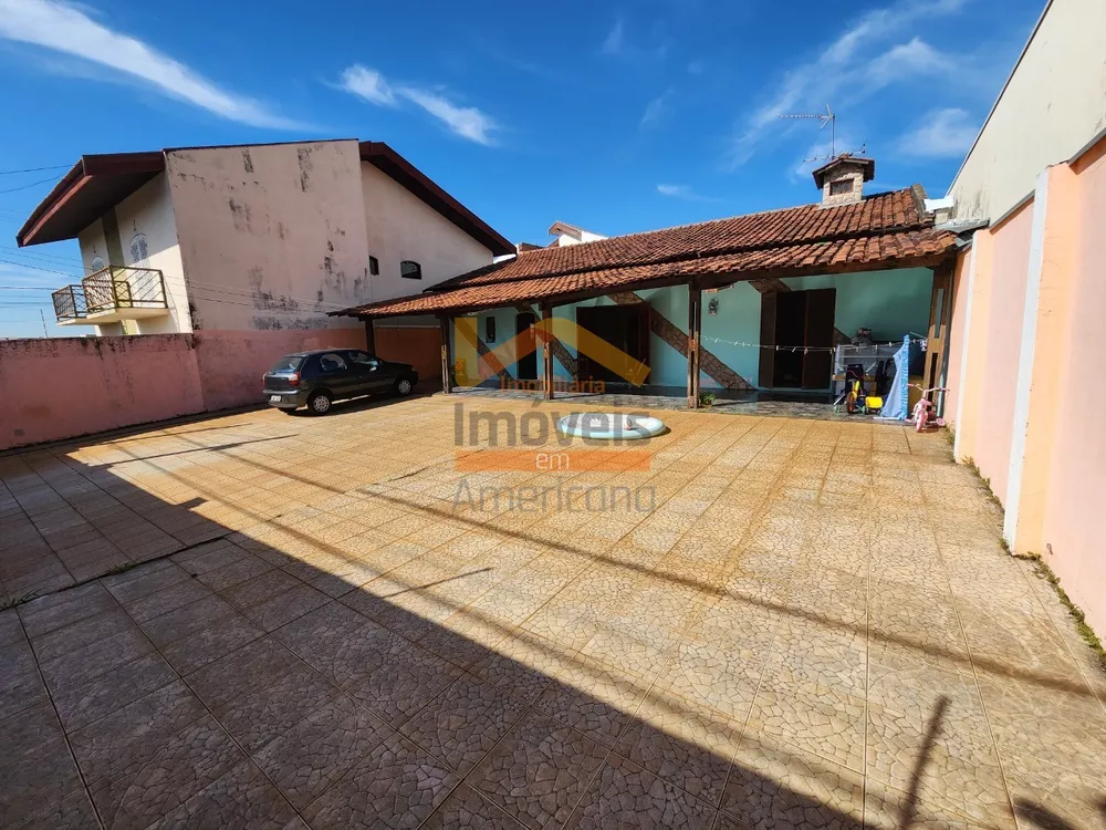 Casa, 3 quartos, 192 m² - Foto 2