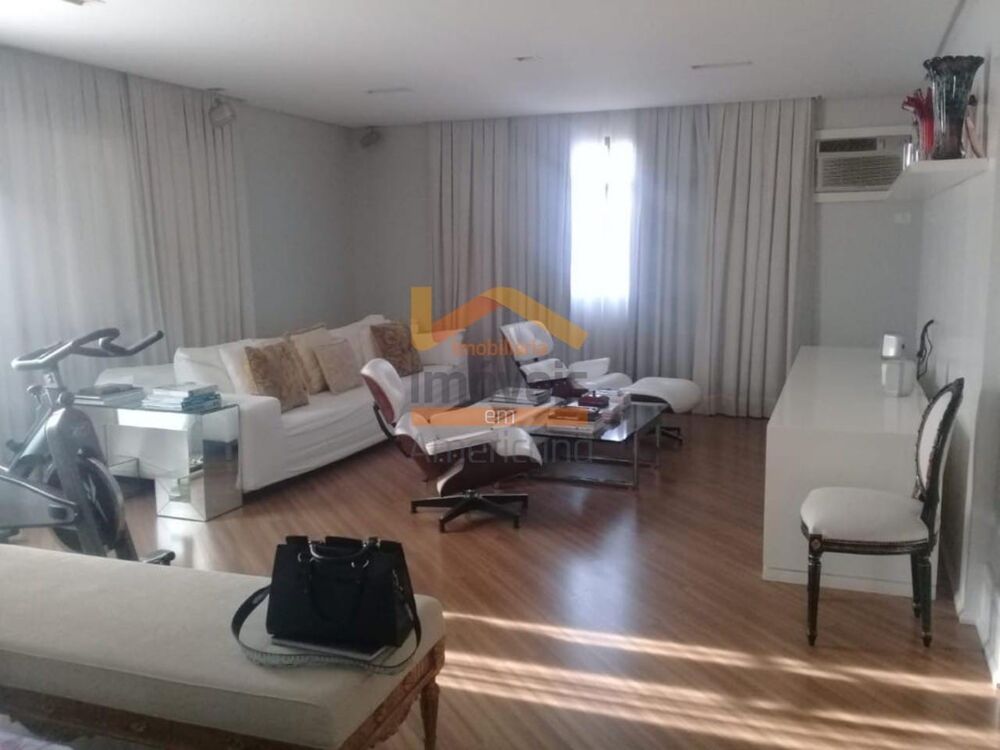 Apartamento, 3 quartos, 250 m² - Foto 2