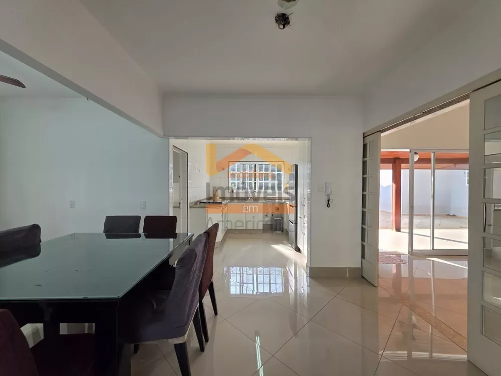 Casa, 3 quartos, 330 m² - Foto 16
