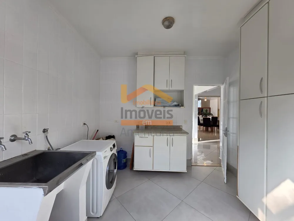Casa, 3 quartos, 330 m² - Foto 15