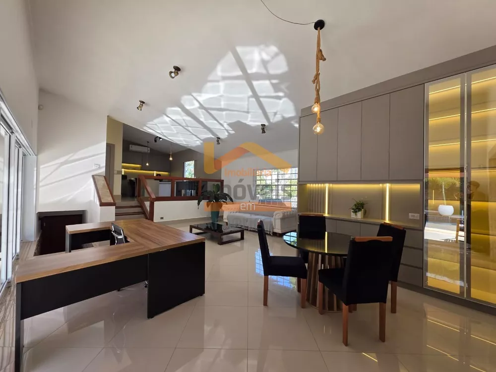 Casa, 3 quartos, 330 m² - Foto 11