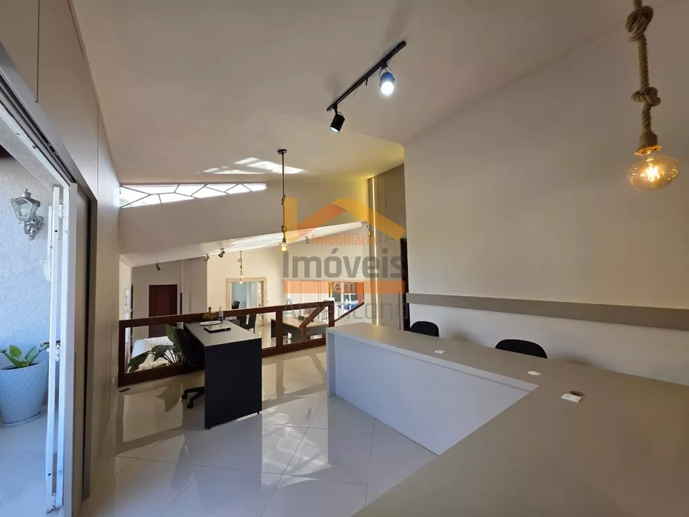 Casa, 3 quartos, 330 m² - Foto 12