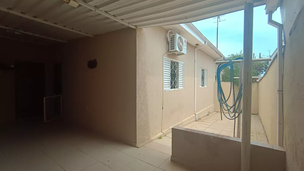 Casa para alugar com 3 quartos, 107m² - Foto 4