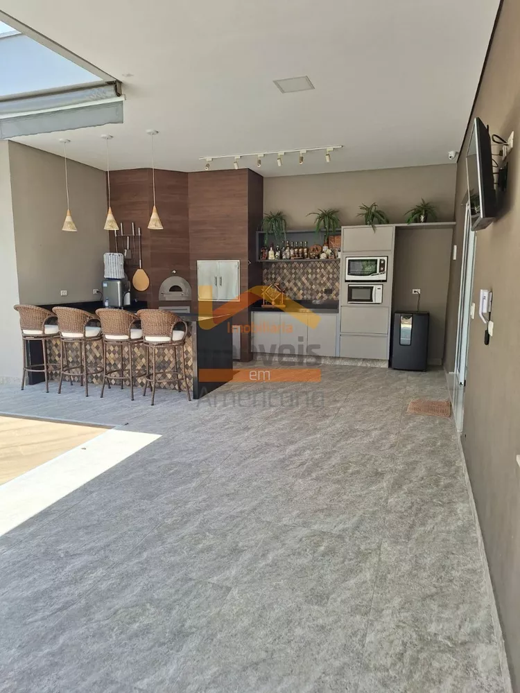 Casa, 3 quartos, 192 m² - Foto 2