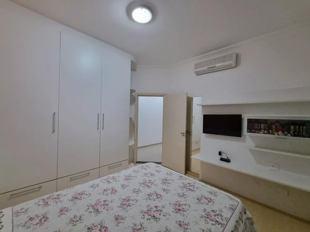 Casa, 3 quartos, 247 m² - Foto 7