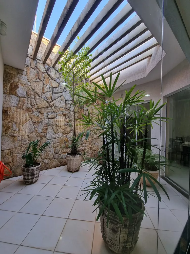 Casa, 3 quartos, 247 m² - Foto 6