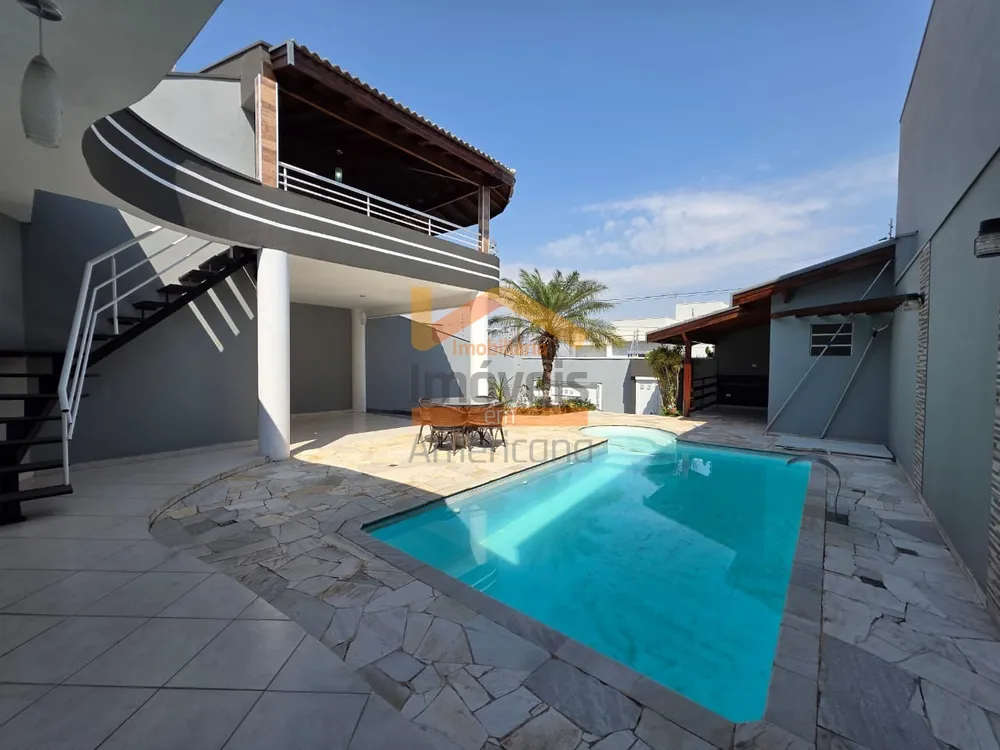 Casa, 3 quartos, 190 m² - Foto 2