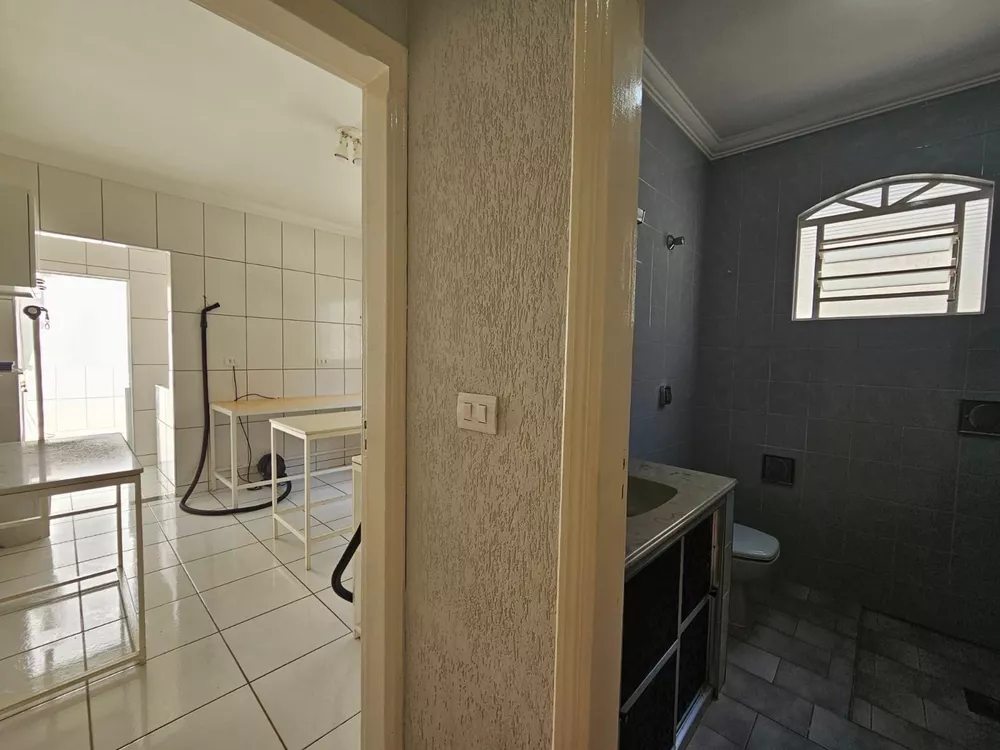 Casa, 3 quartos, 231 m² - Foto 3