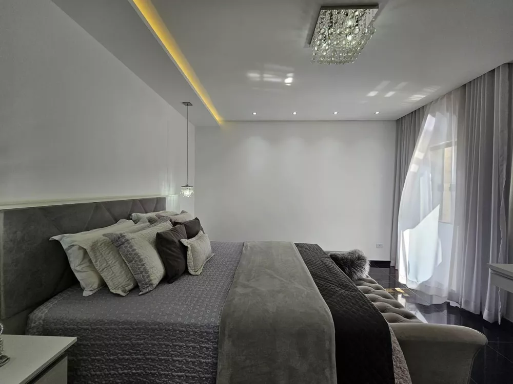 Casa, 3 quartos, 231 m² - Foto 9