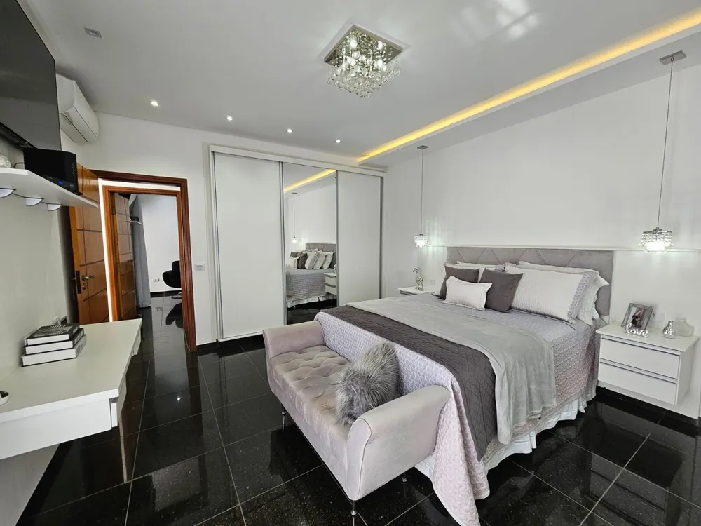 Casa, 3 quartos, 231 m² - Foto 15