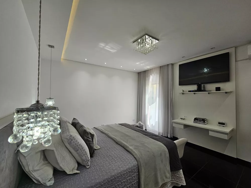 Casa, 3 quartos, 231 m² - Foto 8