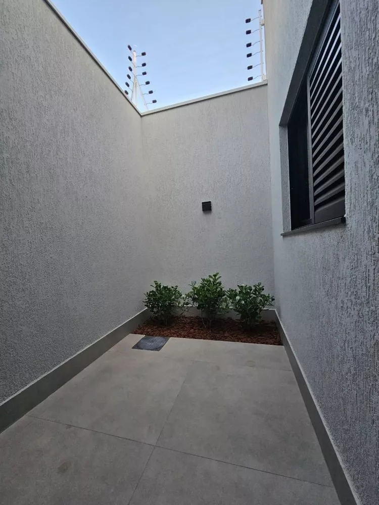 Casa à venda com 3 quartos, 130m² - Foto 4