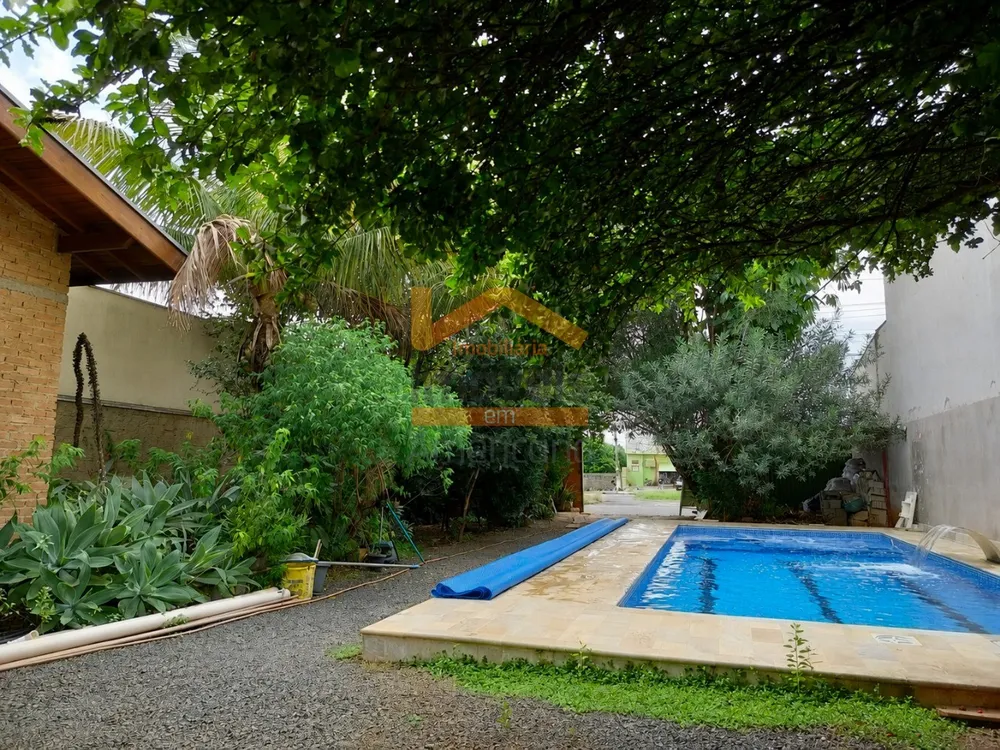 Casa, 1 quarto, 181 m² - Foto 2