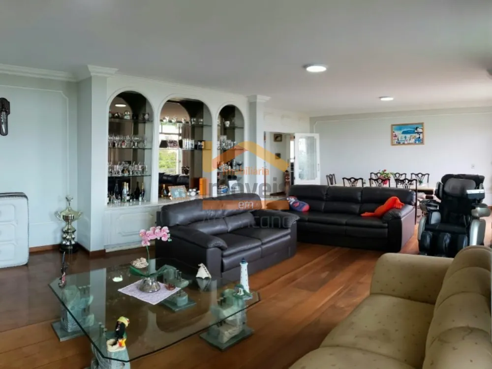 Apartamento, 3 quartos, 350 m² - Foto 1
