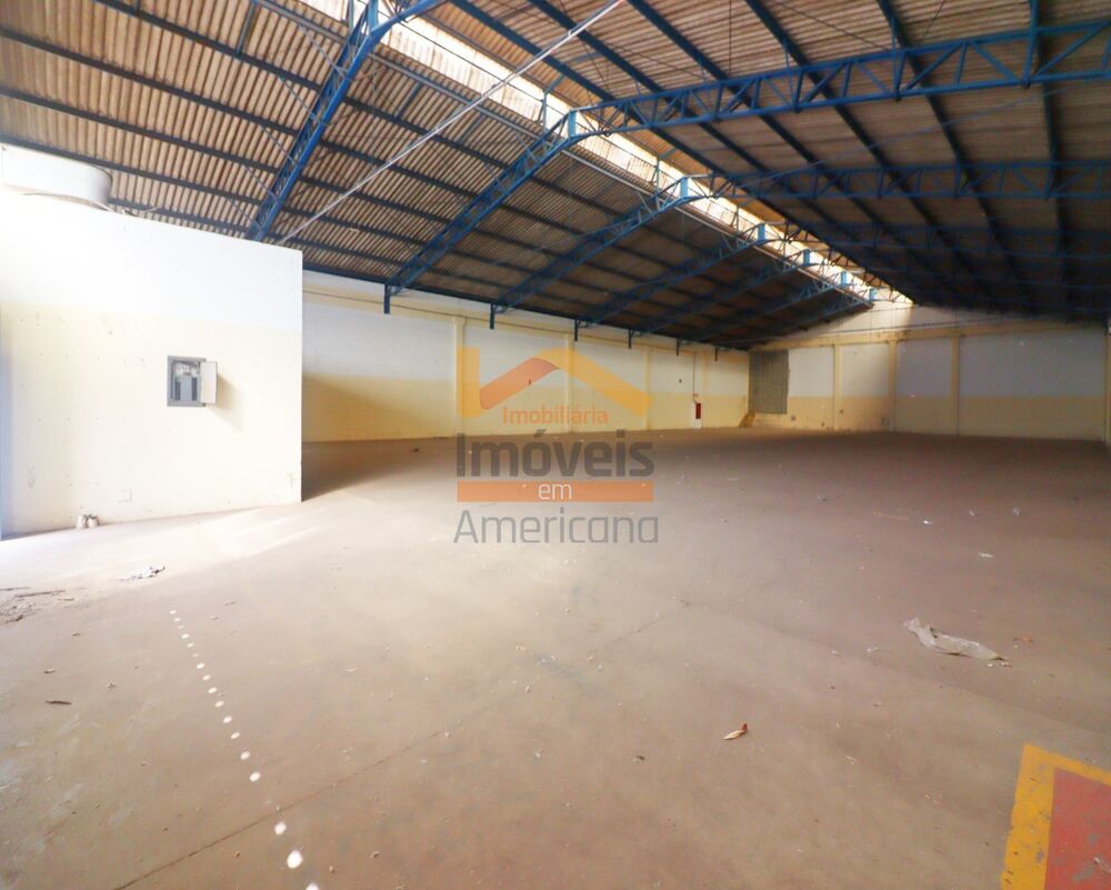 Depósito-Galpão-Armazém para alugar, 1000m² - Foto 1
