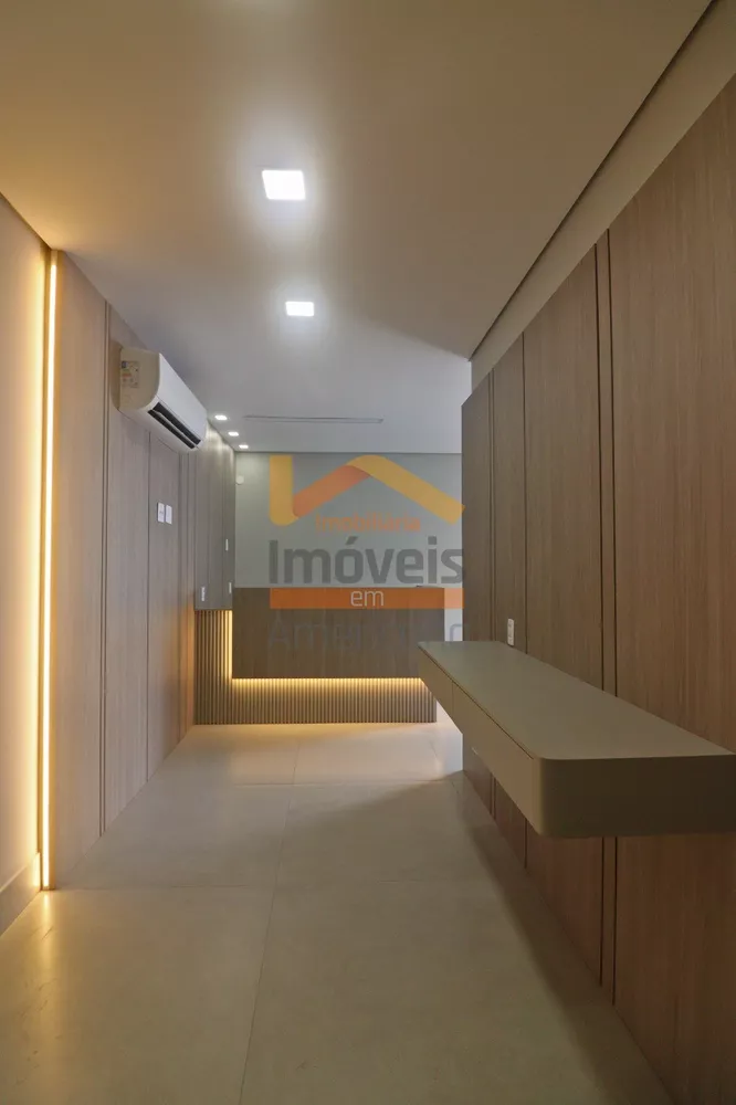Prédio Inteiro para alugar, 300m² - Foto 2